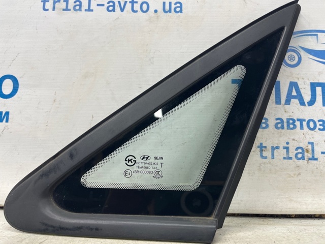 Вікно надставки дверей задніх 87820A5010 HYUNDAI
