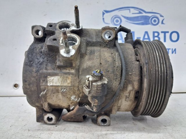 Насос кондиціонера 8832035730 TOYOTA