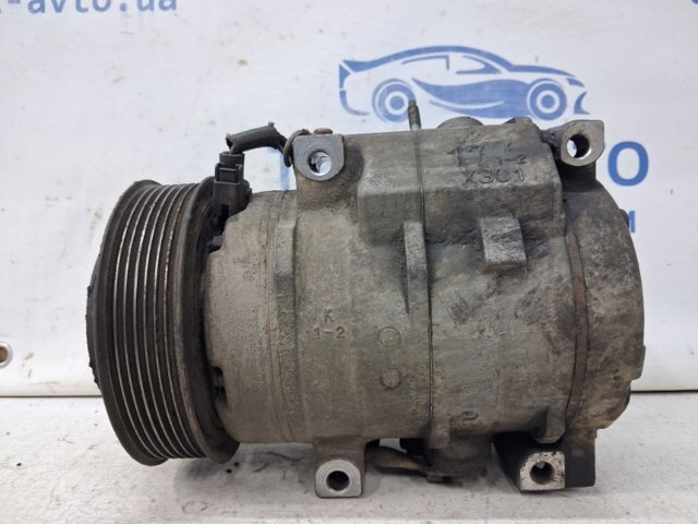 Насос кондиціонера 8832035730 TOYOTA