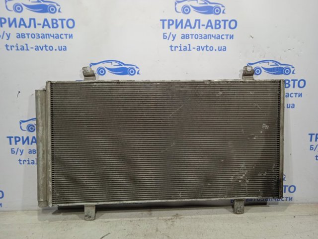 Радіатор охолодження кондиціонера 8846006230 TOYOTA