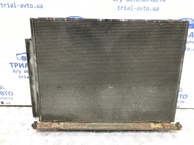 Трубопроводи і радіатор кондиціонера 8846048061 TOYOTA