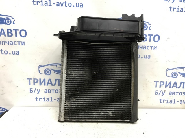Радіатор кондиціонера салонний, випарник 8850105080 TOYOTA