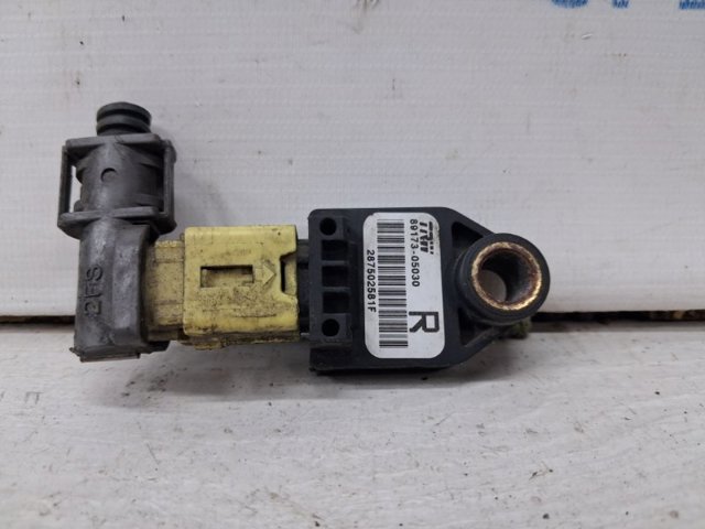 Датчик AIRBAG передній 8917305030 TOYOTA