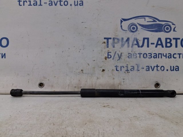 Амортизатор ляди Рено Дастер I