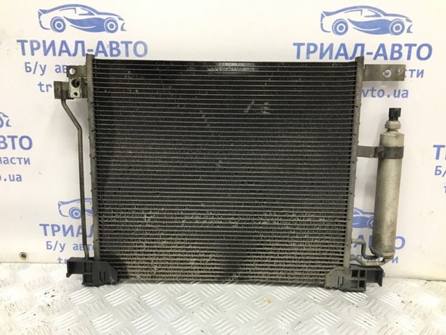 Конденсатор кондиціонера 921003DD0A NISSAN
