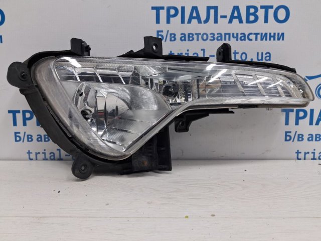 Права протитуманні фари 922023W200 HYUNDAI