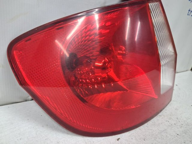 Задня ліва фара 924011C510 HYUNDAI
