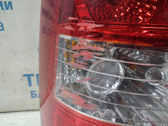 Задня ліва фара 924012E010 HYUNDAI
