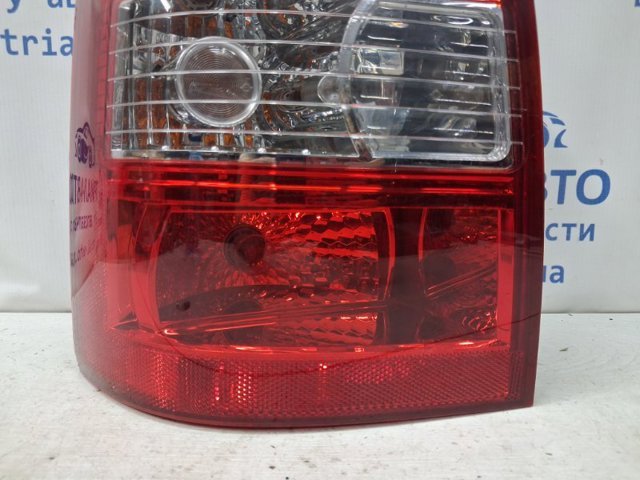Задня ліва фара 924012E010 HYUNDAI