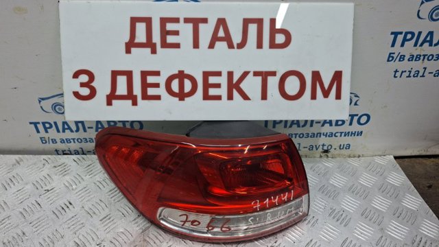 Задній лівий зовнішній ліхтар 92401C6000 HYUNDAI