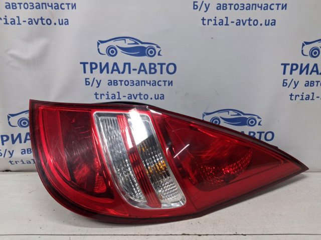 Задні ліхтарі 924022L010 HYUNDAI