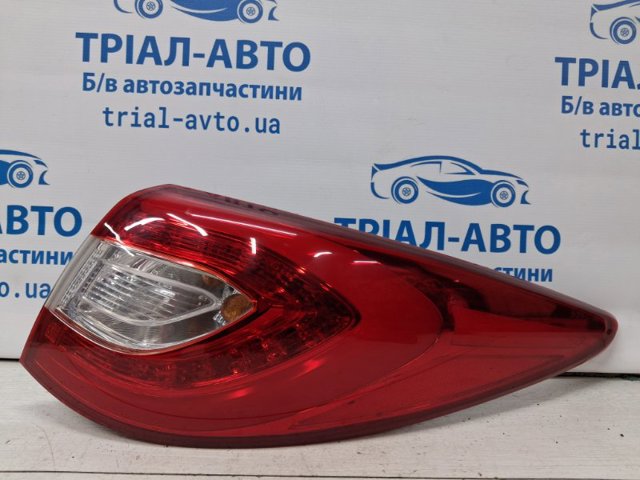 Ліхтар задній правий, зовнішній 924022Y500 HYUNDAI