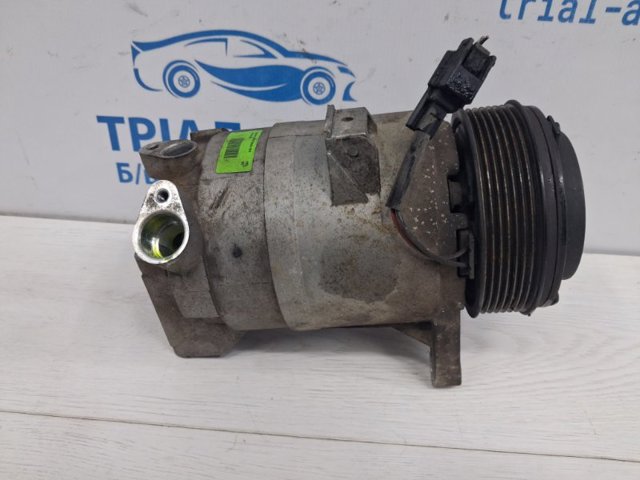 Компресор холодоагенту 926001JA1A NISSAN