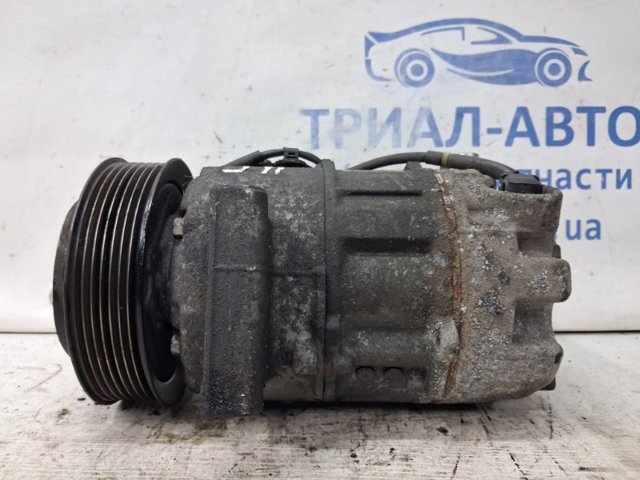 Компресор кондиціонера 926004EB0A NISSAN