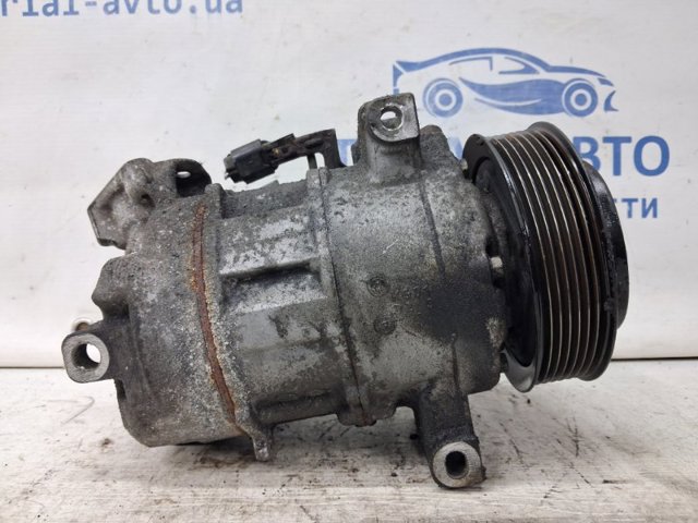 Компресор кліматичної установки 926004EB0A NISSAN
