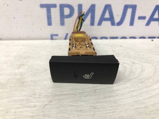 Кнопка обігріву сидіння 937412P000CA HYUNDAI