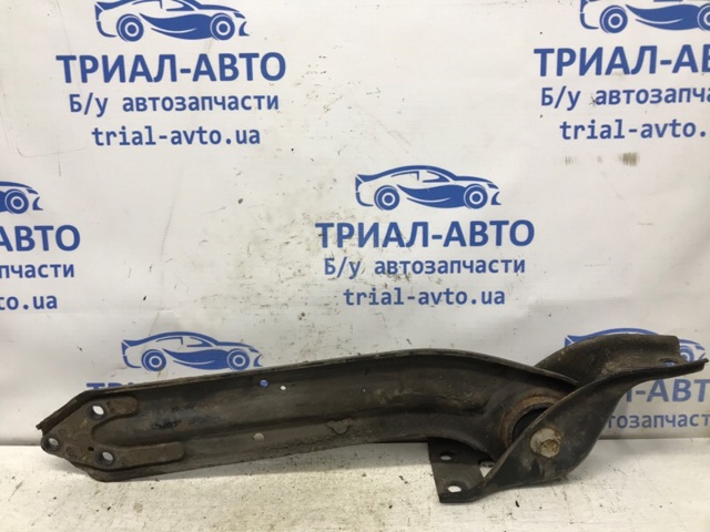 Поздовжня задня тяга права 95261628 GM