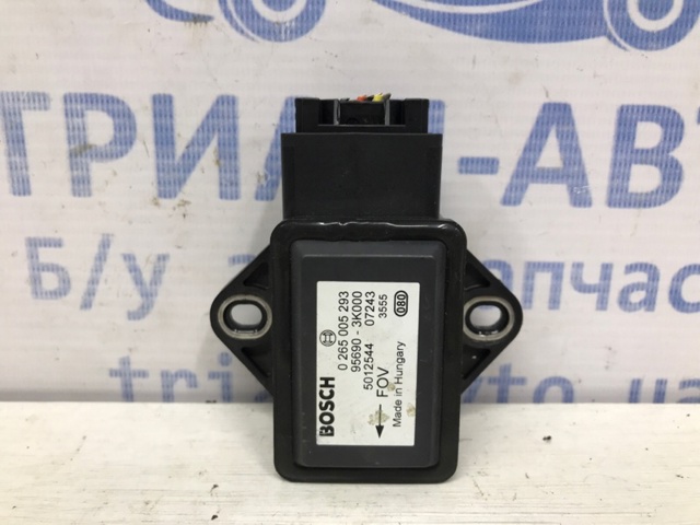 Датчик кутової швидкості повороту автомобіля 956903K000 HYUNDAI