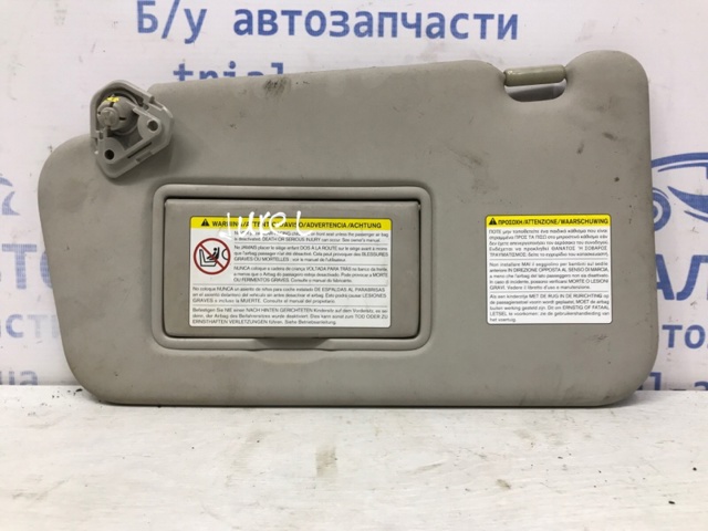 Козирок протисонячний 964011KA0A NISSAN