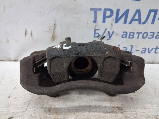 Задній гальмівний супорт лівий 96475840 GM
