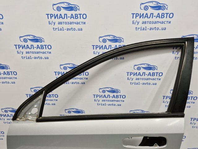 Водійські двері 96547851 GM