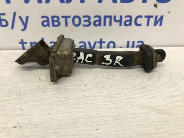 Обмежувач відкриття дверей, задній 96548128 GM