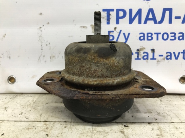 Права подушка мотора 96550227 GM