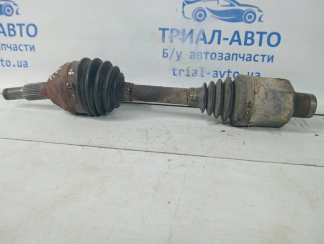 Піввісь передня, права 96624722 GM