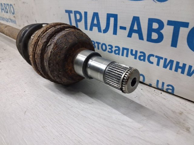 Піввісь задня, права 96624822 GM