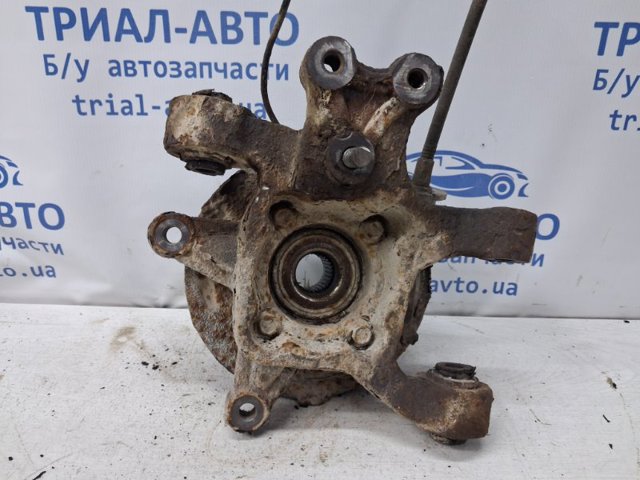 Цапфа ліва 96626433 GM