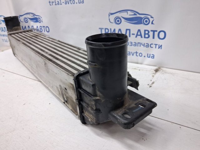 Охолоджувач наддувочного повітря 96629070 GM