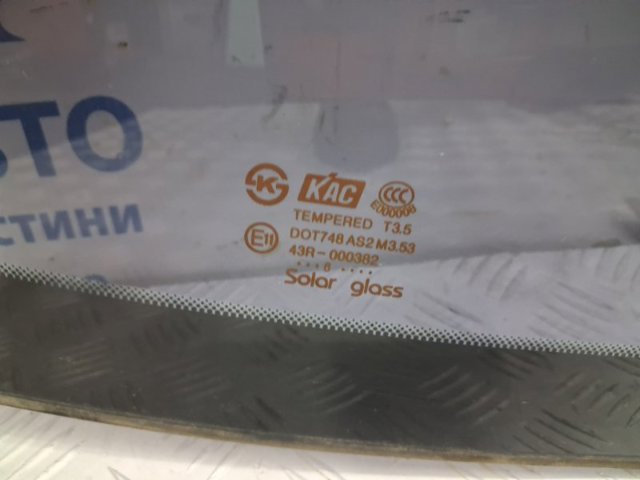 Скло заднє 96632650 GM
