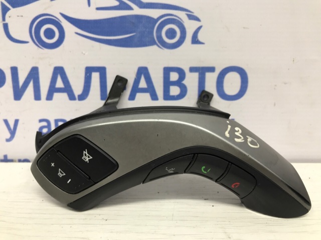 Блок кнопкових перемикачів рульового колеса 96700A6600RDR HYUNDAI