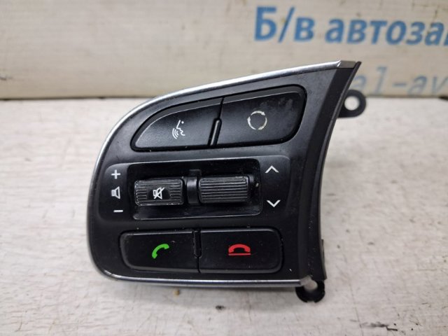 Блок кнопкових перемикачів кермового колеса 96710D9130 HYUNDAI