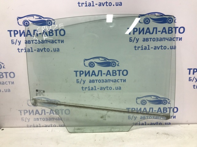 Вікно задніх дверей 96833086 GM