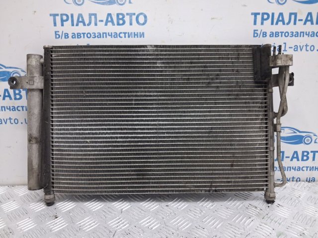 Конденсатор системи охолодження системи 976061C350 HYUNDAI