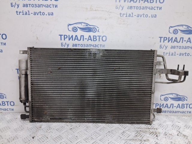 Конденсатор кондиціонера 976062E100 HYUNDAI