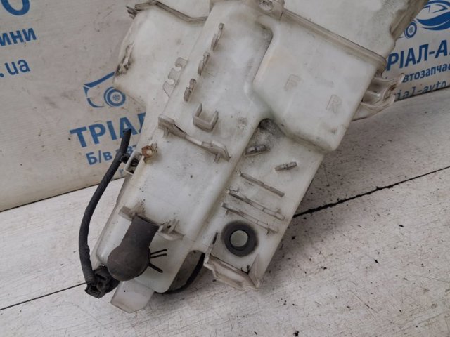 Бачок омивача скла 98611F1500 HYUNDAI