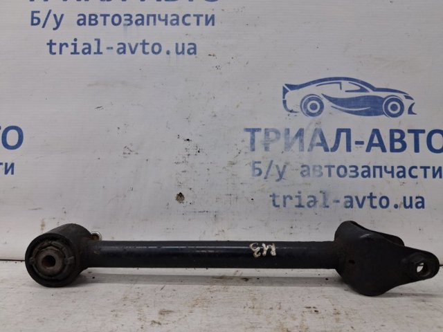 Важіль задньої підвіски поперечний B45A28500 MAZDA