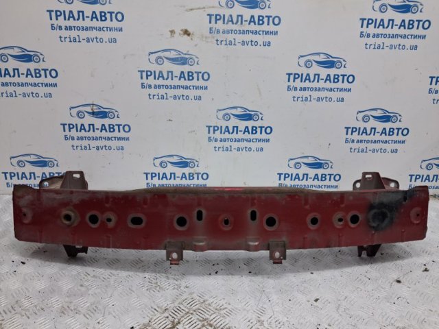 Шина бампера переднього B45A50070A MAZDA