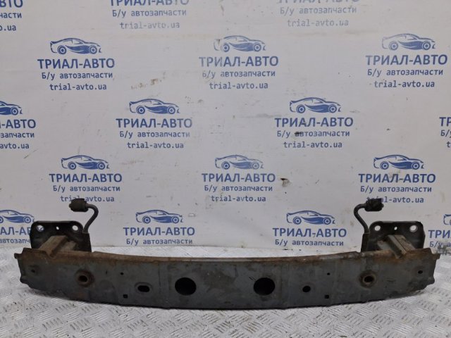 Шина бампера заднього B45A50260 MAZDA
