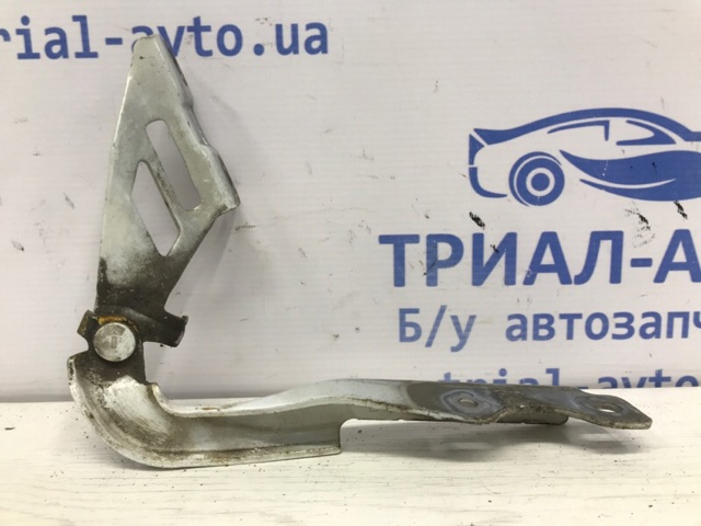 Завіса капота ліва B45A52420A MAZDA