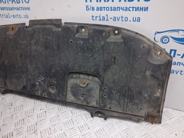 Обвіс бампера B45A5611Y MAZDA