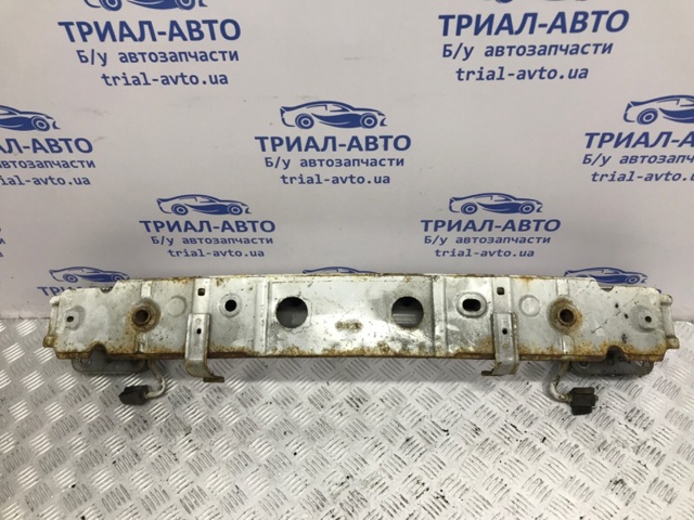 Шина бампера заднього B45C50260 MAZDA