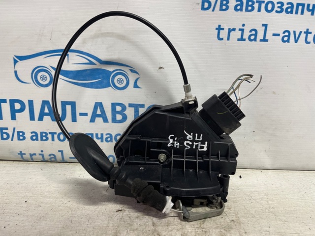 Внутрішній дверний замок BE8Z5421812B FORD