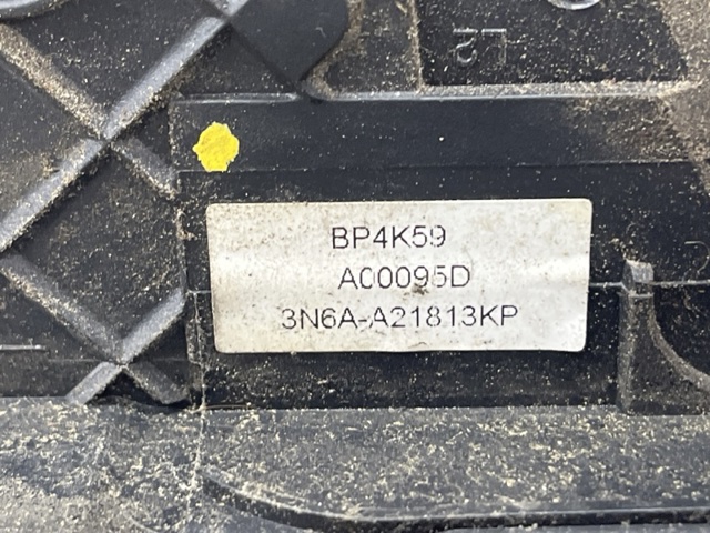 Замок дверей водія BP4K59310D MAZDA