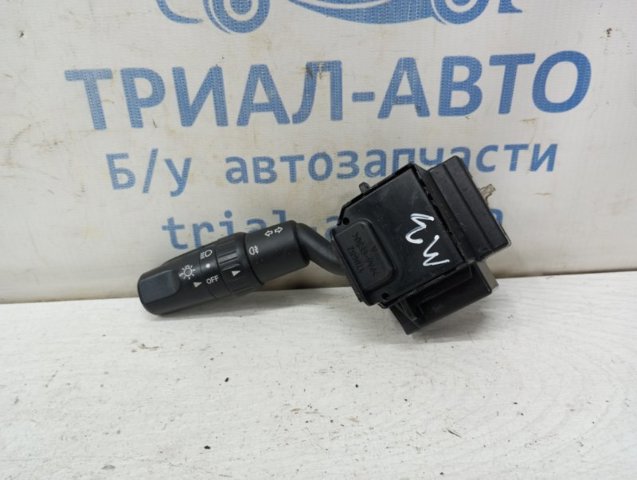 Перемикач підрульовий, лівий BP4K66122 MAZDA