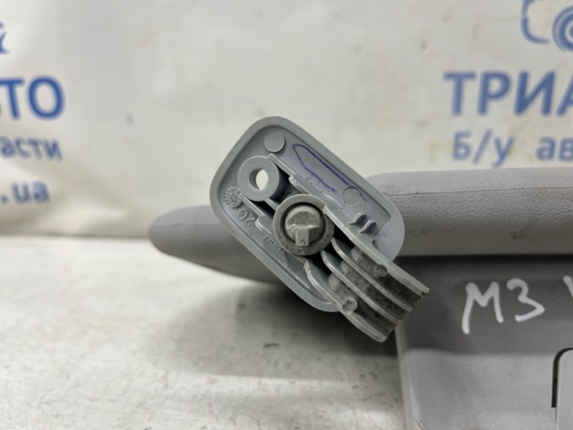 Козирок BP4K69320C77 MAZDA
