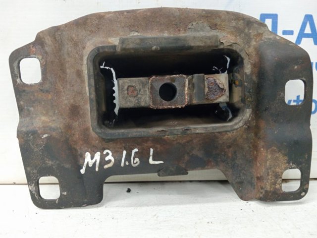 Подушка (опора) двигуна, ліва верхня BP4N39070C MAZDA