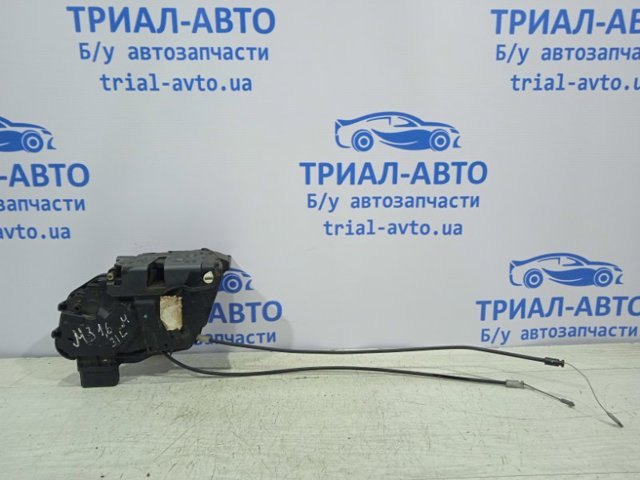 Замок задніх дверей, правих BP4P72310C MAZDA